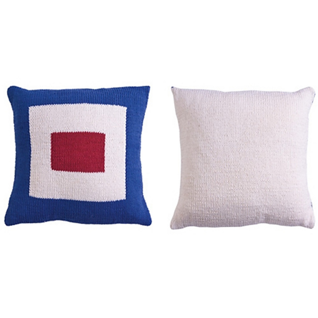 #07 Three-Color Pillow