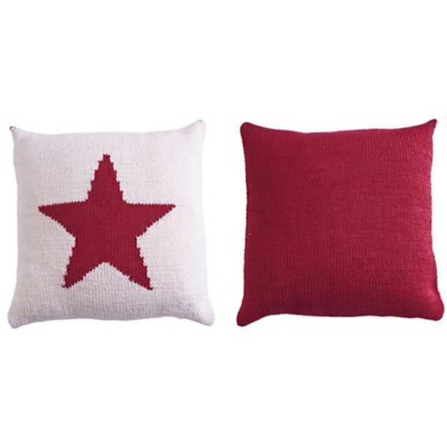 #06 Star Pillow