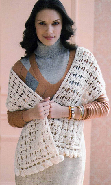 Fan-Stitch Shawl