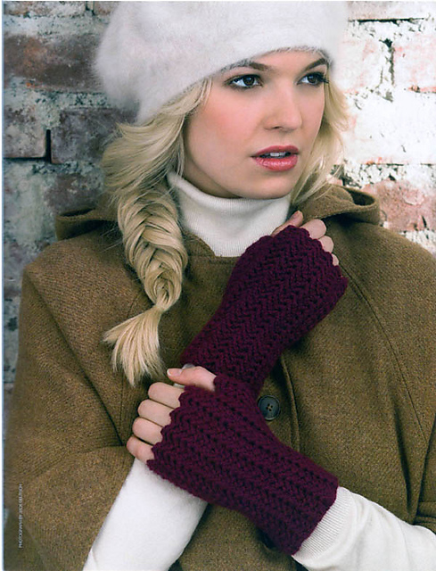 Fingerless Gloves