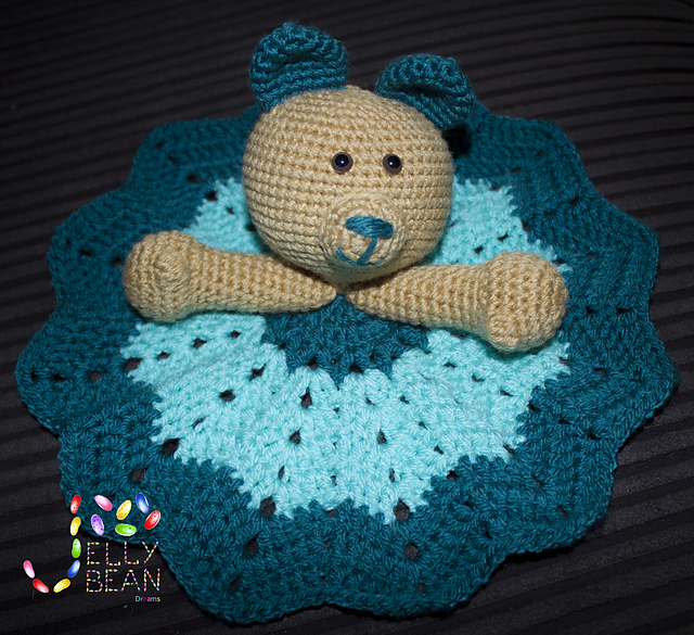 Preemie snuggle bear