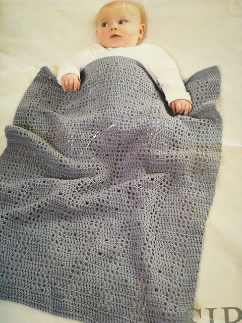 Vertical solid/open patterned blanket