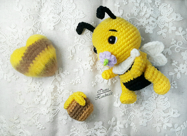 Baby Vebee bee