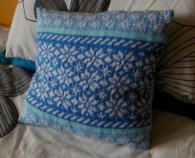 Snowflake Cushion