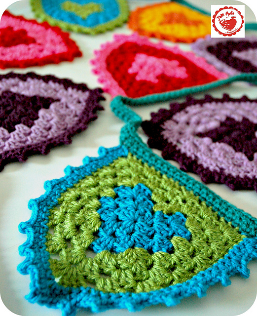 Granny Heart Bunting