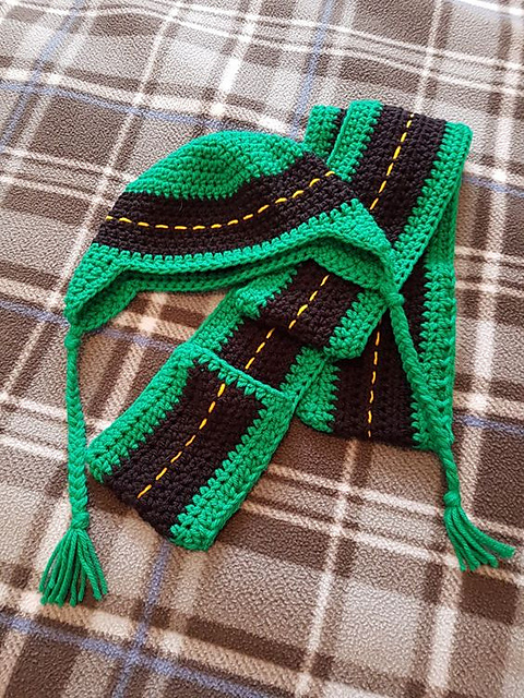 On the Road Hat and Scarf Set