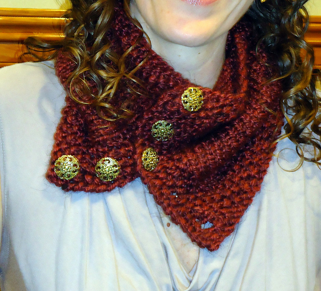 Winter Warmth Buttoned Neckwarmer