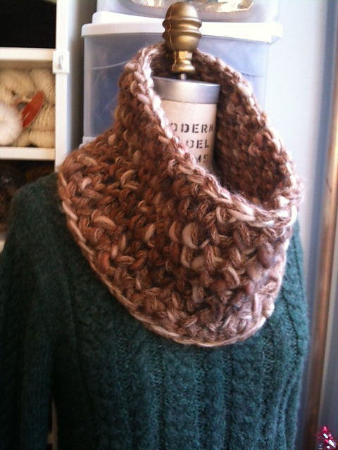 Double Brioche Cowl