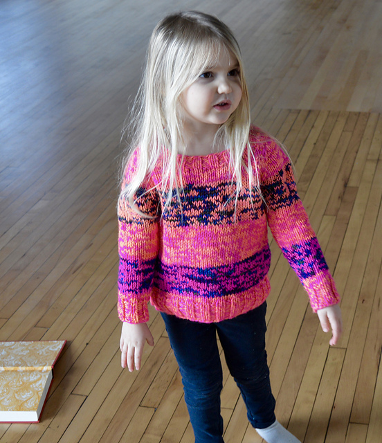 little glow pullover