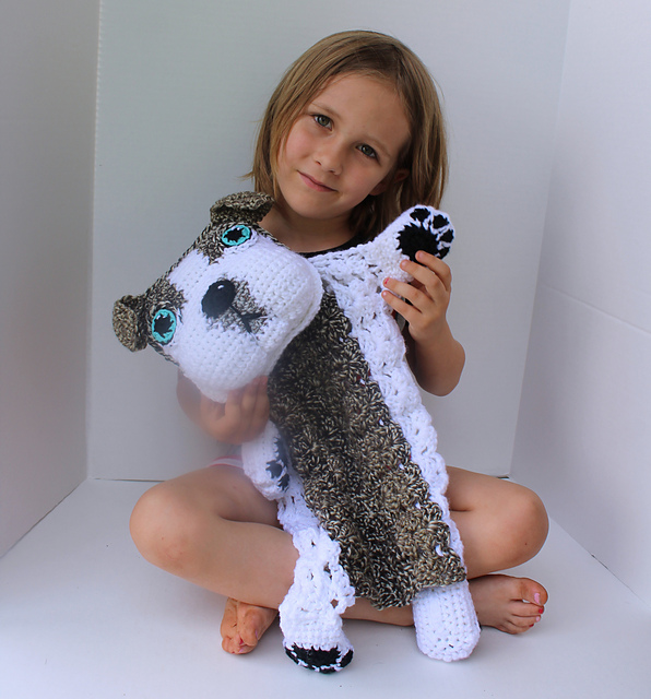 Bulldog Puppy Blankie (RET)