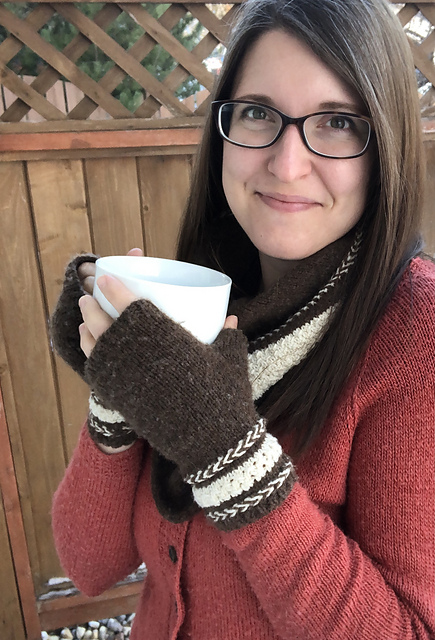 Prairie Winters Fingerless Mitts