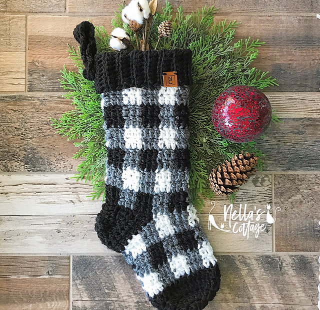 Farmhouse Plaid Stocking