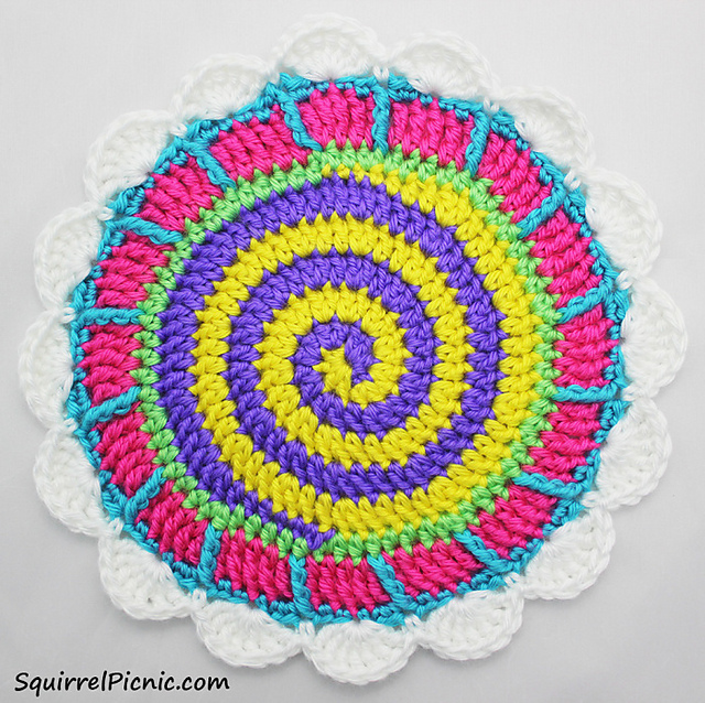 Tall 'n' Fast Flower Wall Hanging