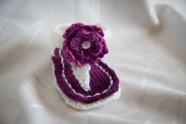 Grippy Toddler Flower Sandals