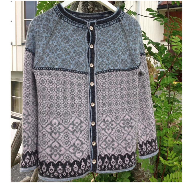 Desirée Cardigan