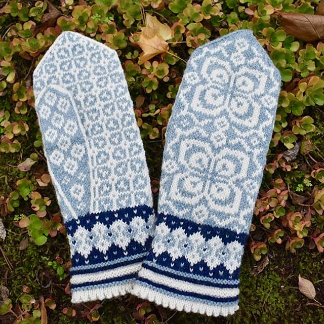 Cecilia mittens