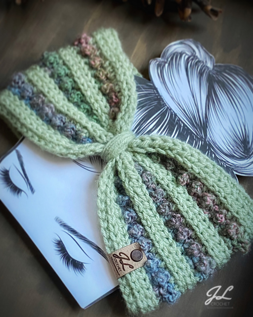 The Lincoln Ear Warmer