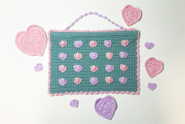 Love Messages Wall Hang