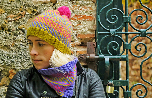 Dar Tus Hat & Cowl