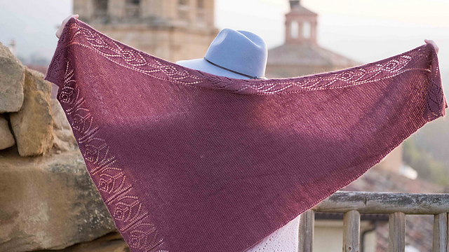 Brinas Shawl