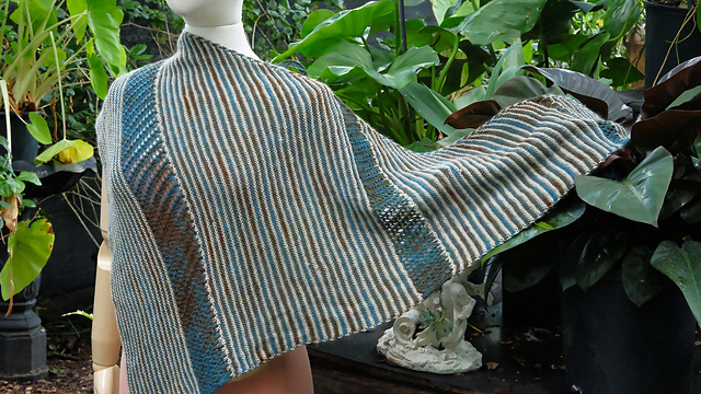 Clove Shawl