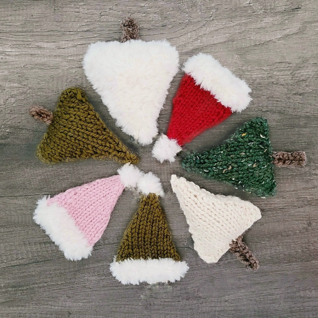 Winter Knit Tree & Mini Santa Hat