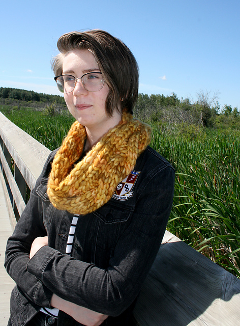 Chunkadelicious Cowl and Scarf