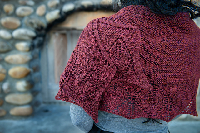 Flamme Shawl