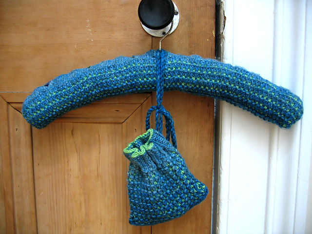 Hanger & Lavender Bag Set