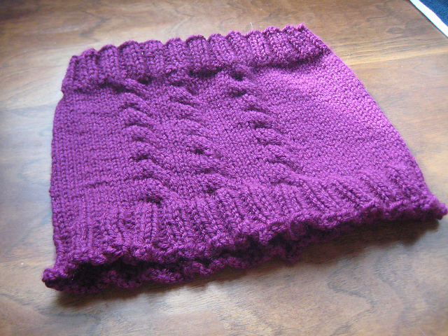 Ravelry: Triple Cable Cowl pattern by Jewel Lynne