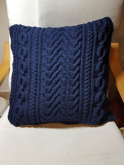 Cozy Cable Cushion