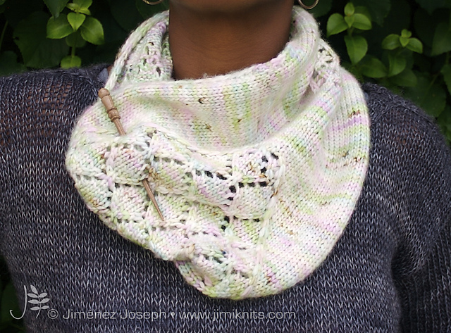 Gladrags Cowl