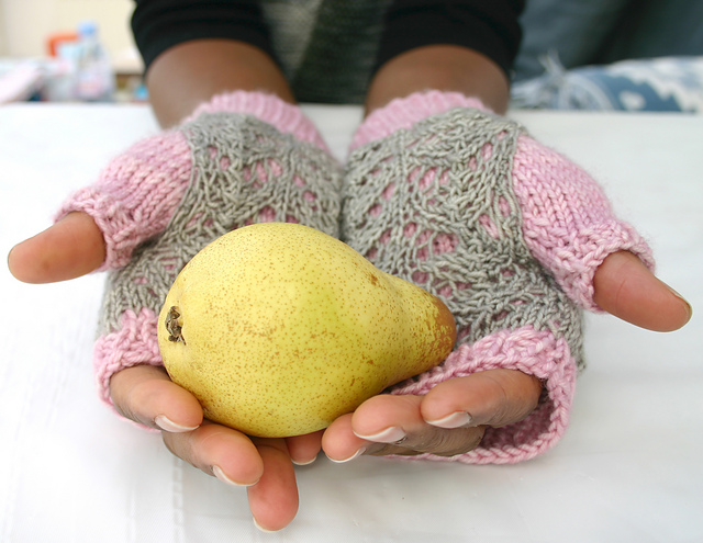 Chrysler Fingerless Mitts