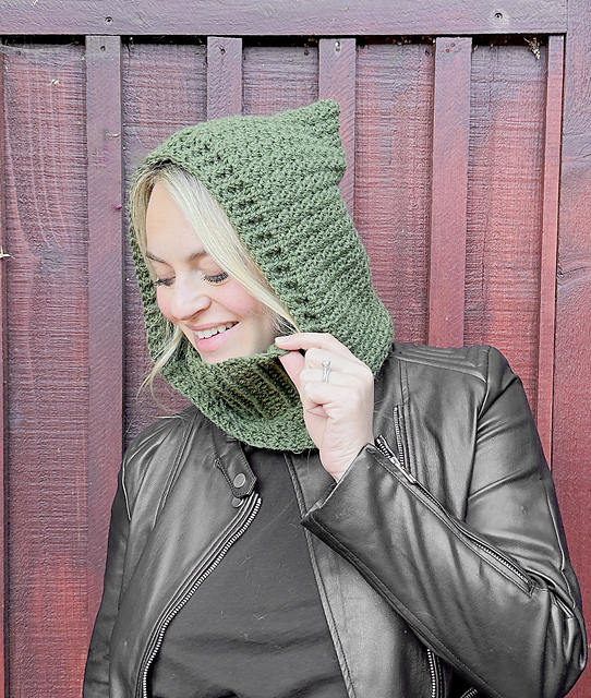 Crisp Autumn Hood