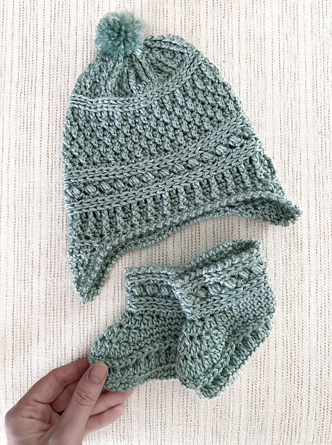 Bunny Hop Hat & Booties