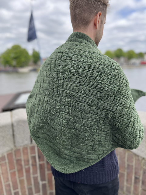Sandywell Shawl