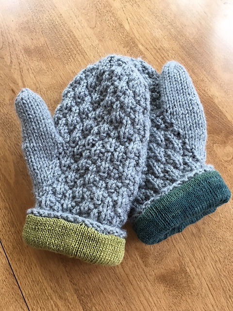 Seersucker Lined Mittens