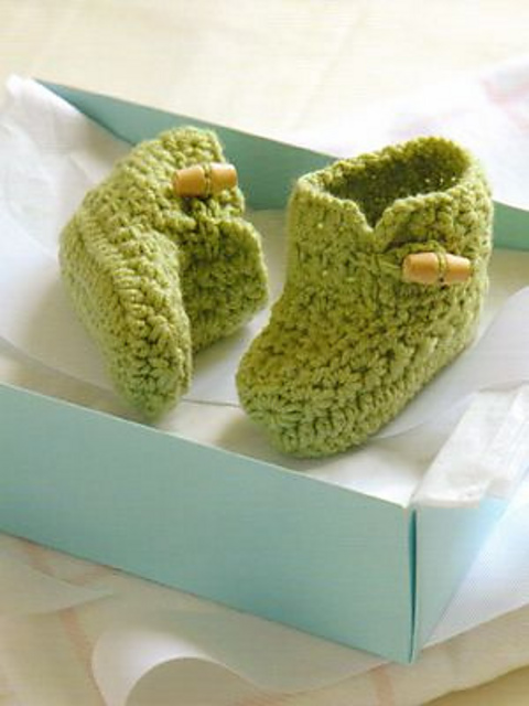 Star stitch bootees