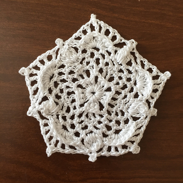 Leslie Doily