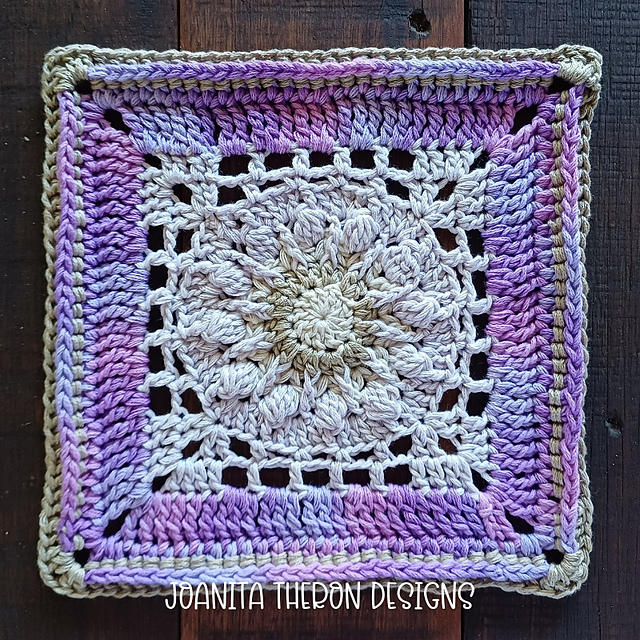 Fialova Afghan Square