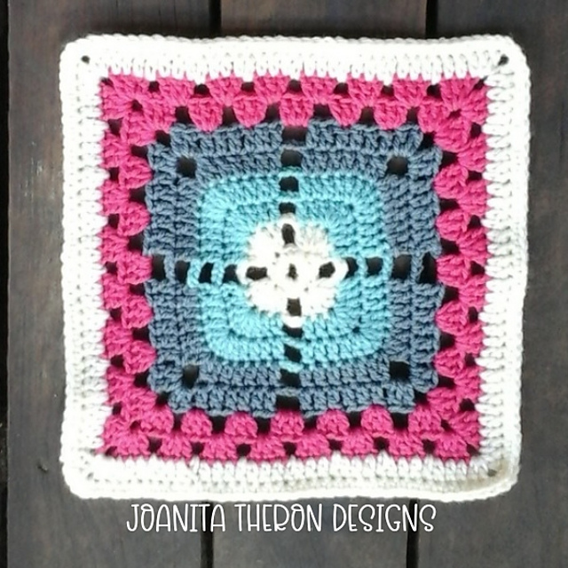 Filet Flower Granny Square