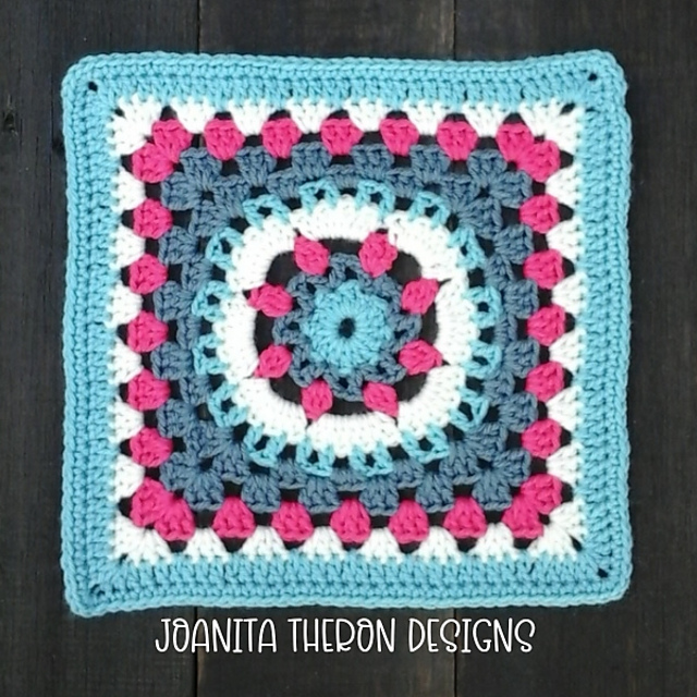 Eight Petal Flower Wheel Square