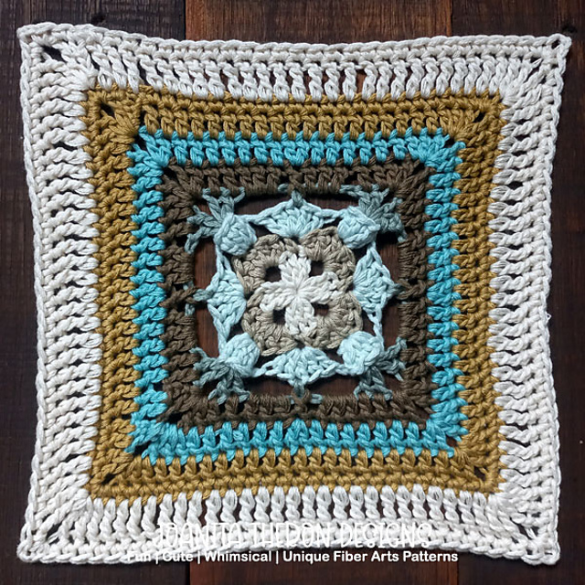 Notus Afghan Square