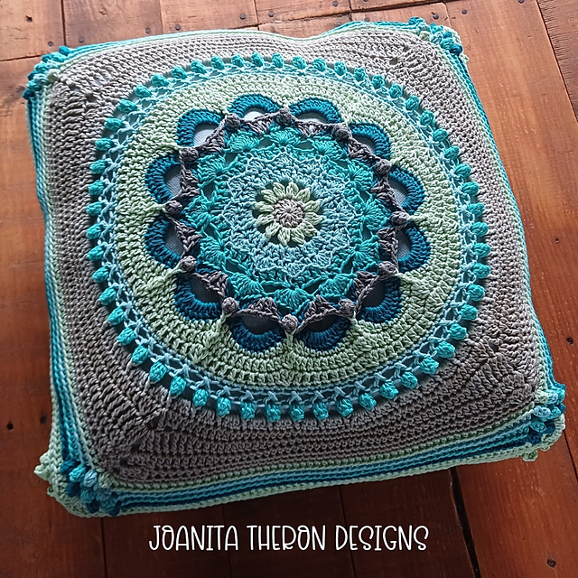 Scrapsumptious Cushion