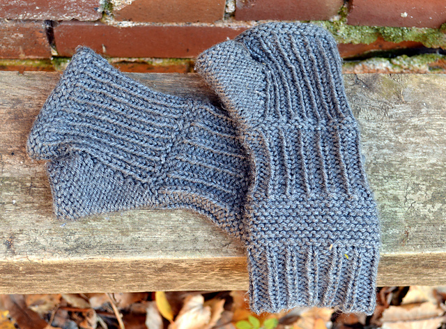 Claudia’s Fingerless Gloves