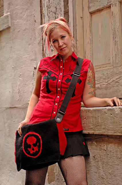 On the Move (Felted Skate Bag)