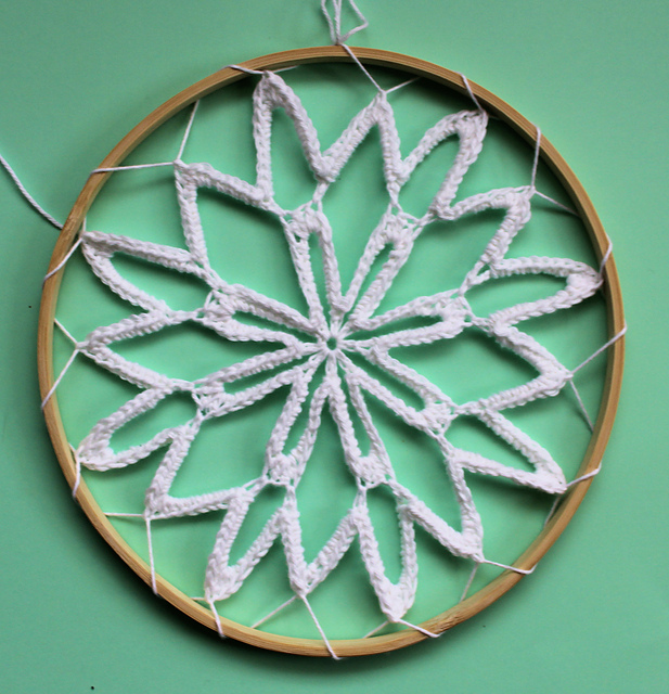 Ravelry: #10 18 cm pattern by Addicted 2 The Hook