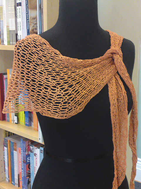 Chain Linked Shawlette