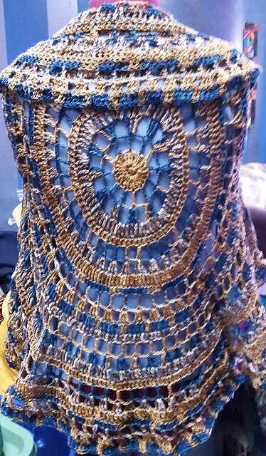 Circle Vest