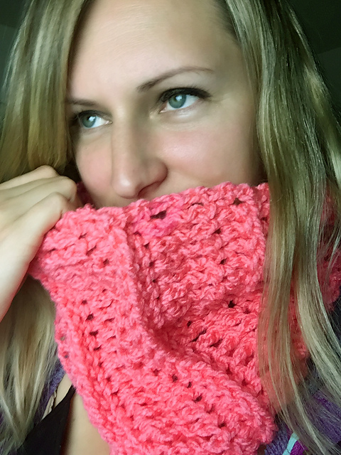 Faux Knit Ribbed Cowl